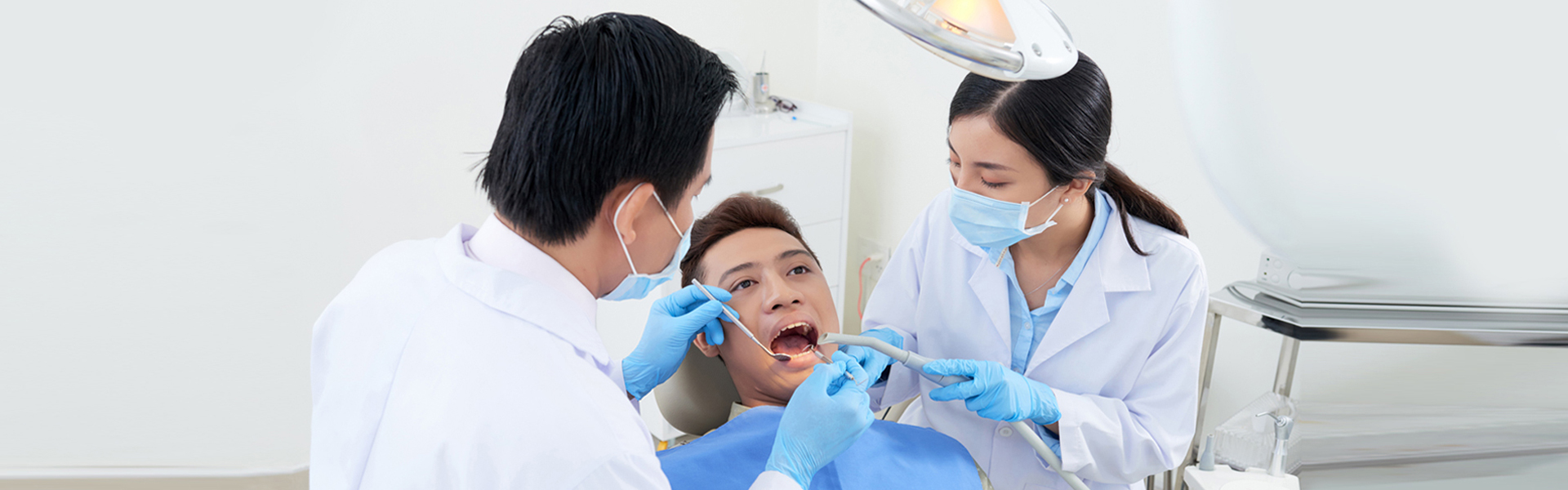 What to Expect From Recovery Period After Dental Implant Surgery
